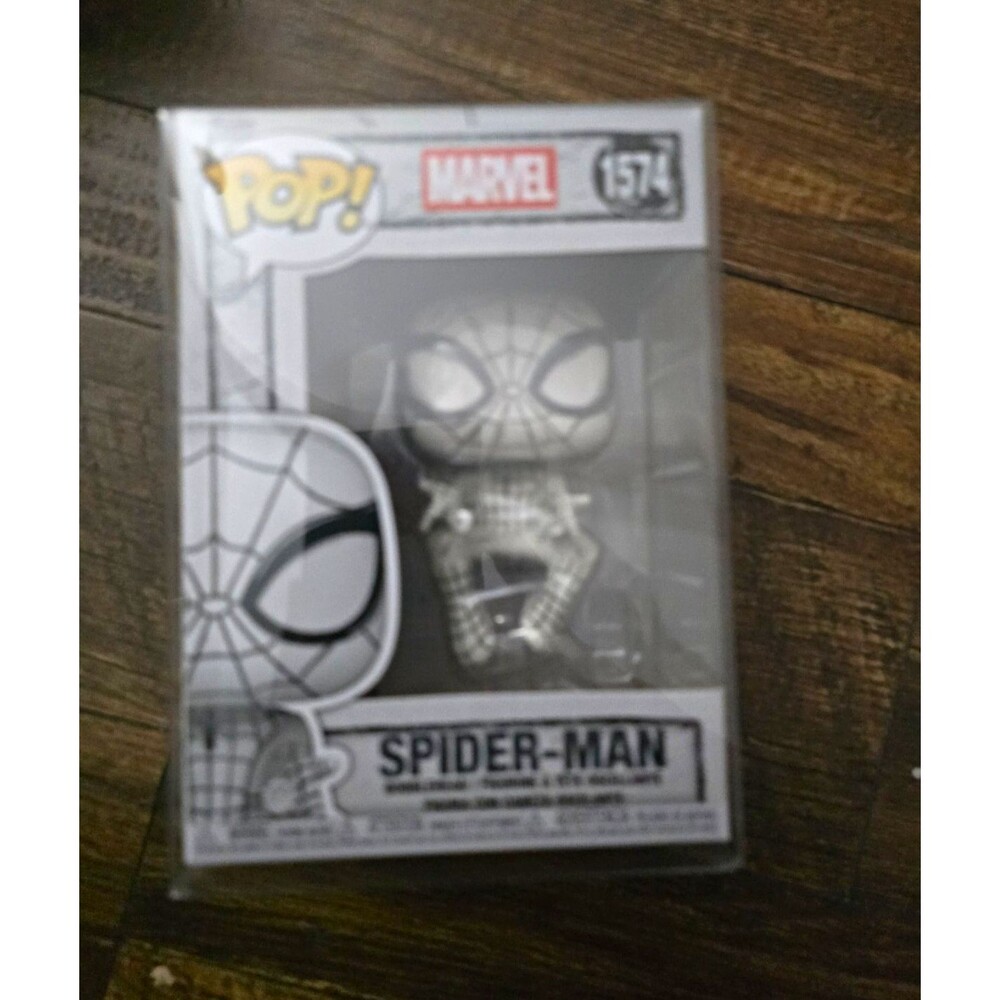 Funko Pop! Marvel Spider-Man Black & White Vinyl Figure #1574